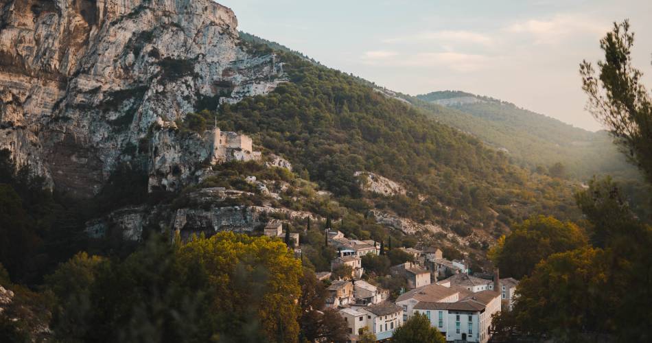 Fontaine de Vaucluse@Isle sur la Sorgue Tourisme