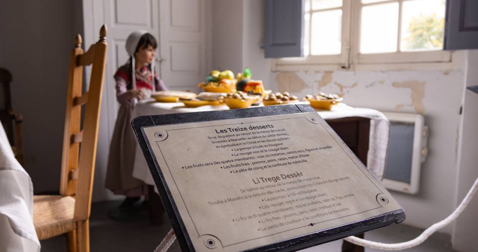 Fléchier House - Museum of Traditions from the Comtat Venaissin@Porte du Ventoux Tourisme