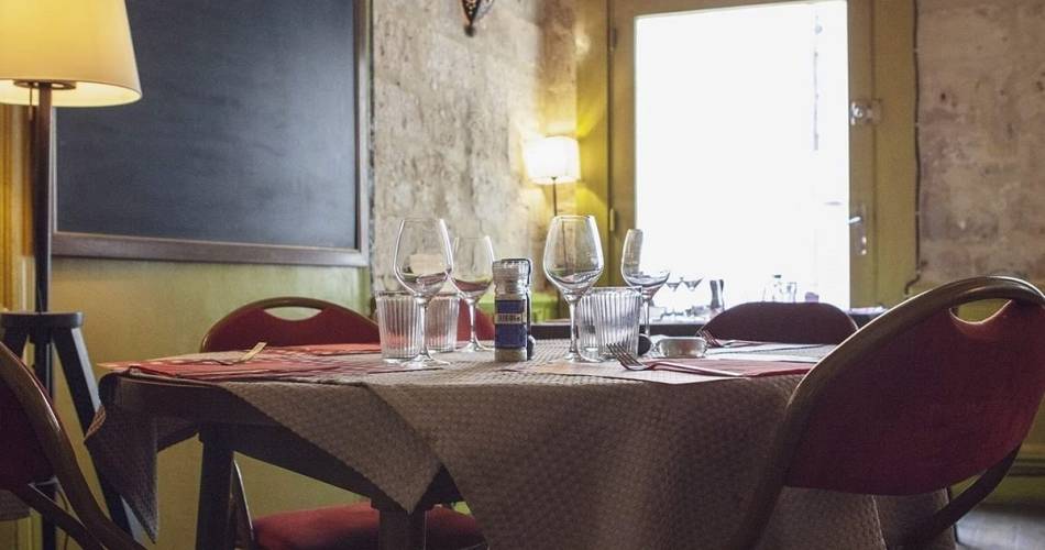 Restaurant la Vache à Carreaux / Bar à vin@©lavacheacarreaux