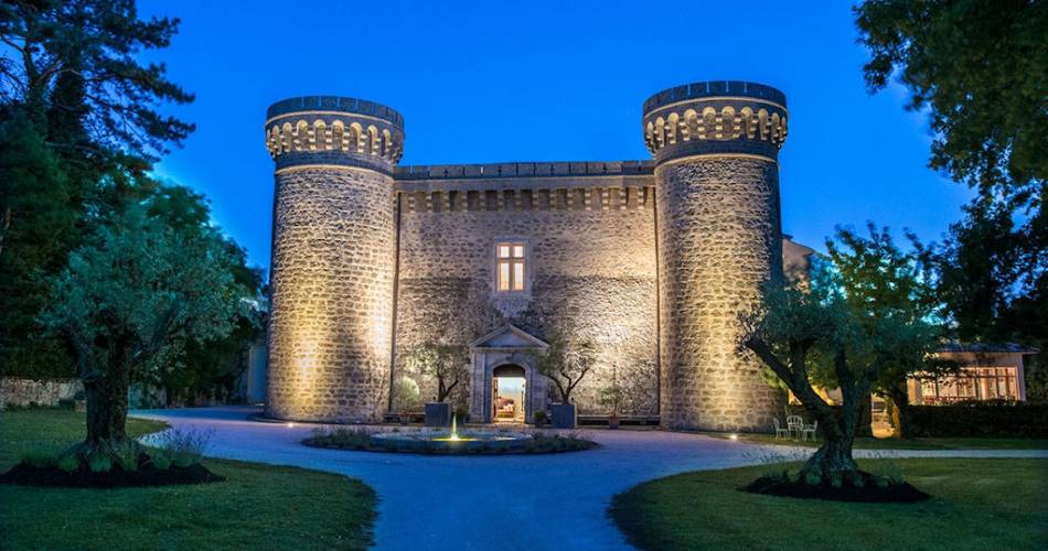 Hotel-restaurant Château de Massillan@Droits gérés Francis Vauban/Marie-France Nelaton