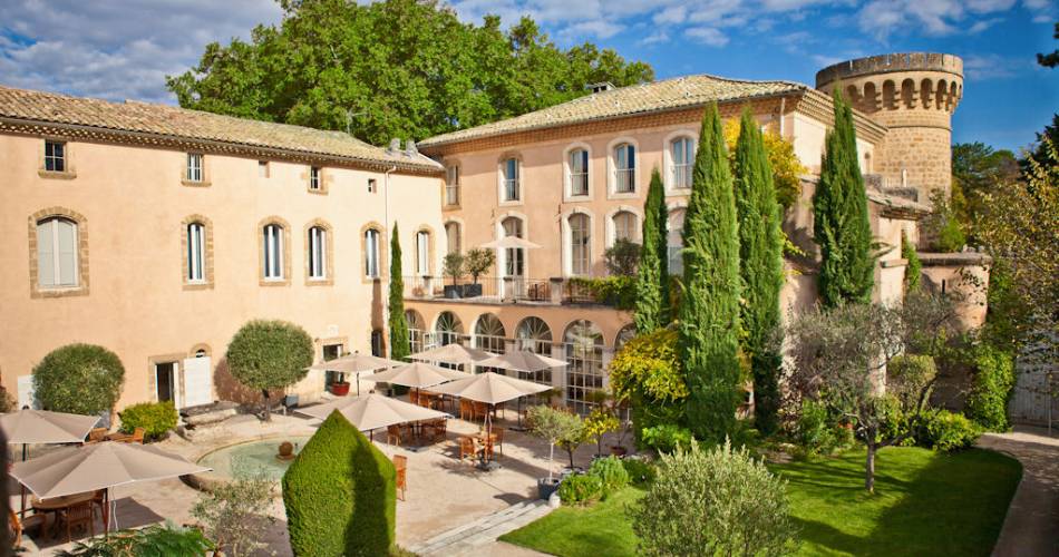 Château de Massillan Hotel Restaurant@Francis Vauban & M.F. Nelaton