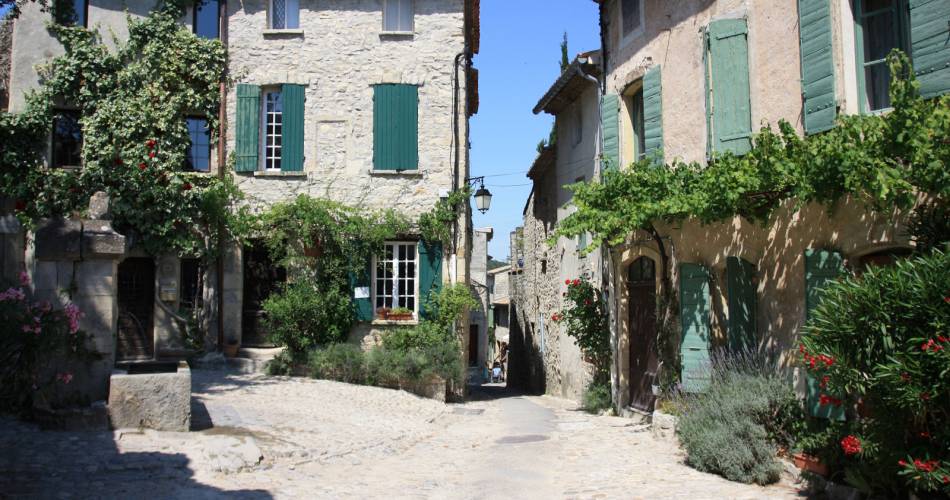 Itinéraire touristique : Les villages médiévaux de la Provence des Papes@HOCQUEL Alain - Vaucluse Provence