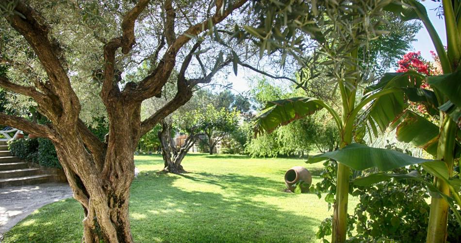 La Bastide Sainte Agnès - Gîte Les Cyprès@DUVERGER