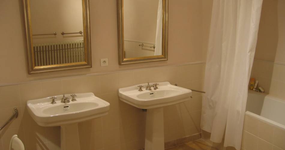 Maison à Gordes@Sophie Diernberger