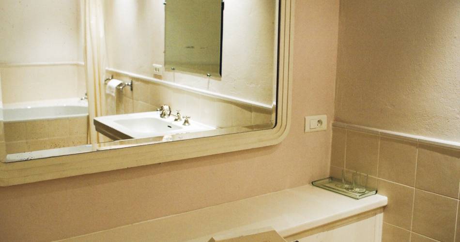 Maison à Gordes@Sophie Diernberger