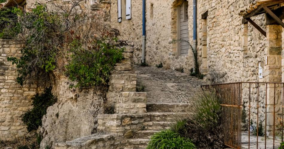 Village de Faucon@Vaison Ventoux Provence