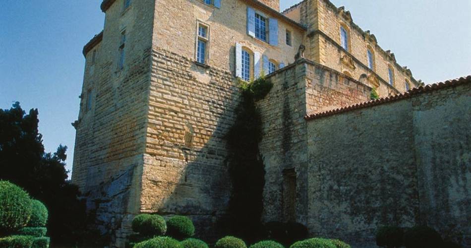 Château d'Ansouis@Droits Gérés Rousset Rouvière