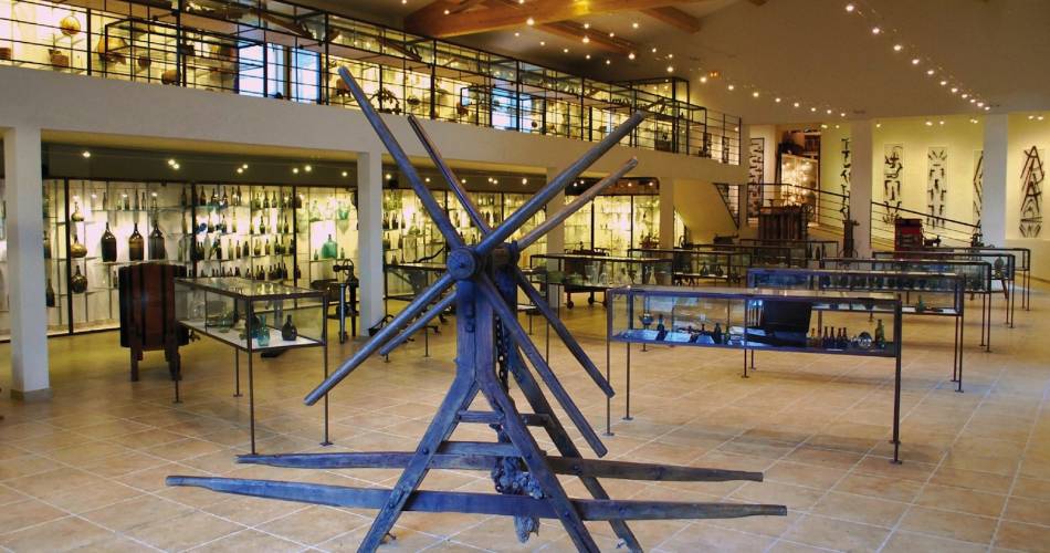 Musée des Arts & Métiers du Vin@Droits Gérés Château Turcan