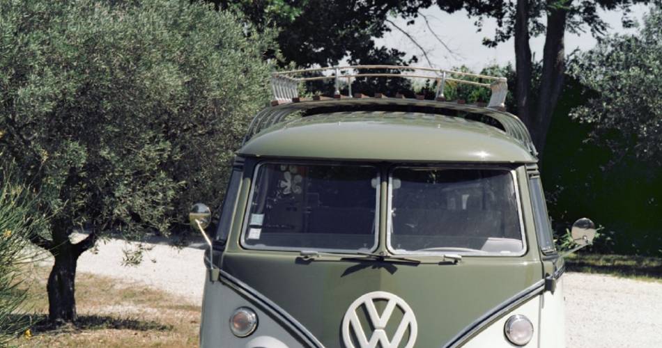 Explore the vineyards in a VW convertible bus@Mathys Haut