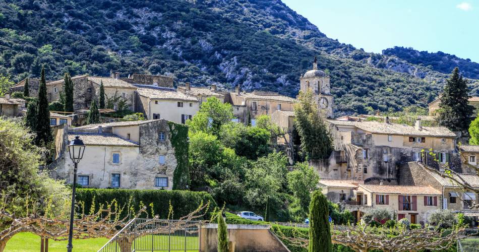 Maubec village hall@HOCQUEL Alain - Vaucluse Provence