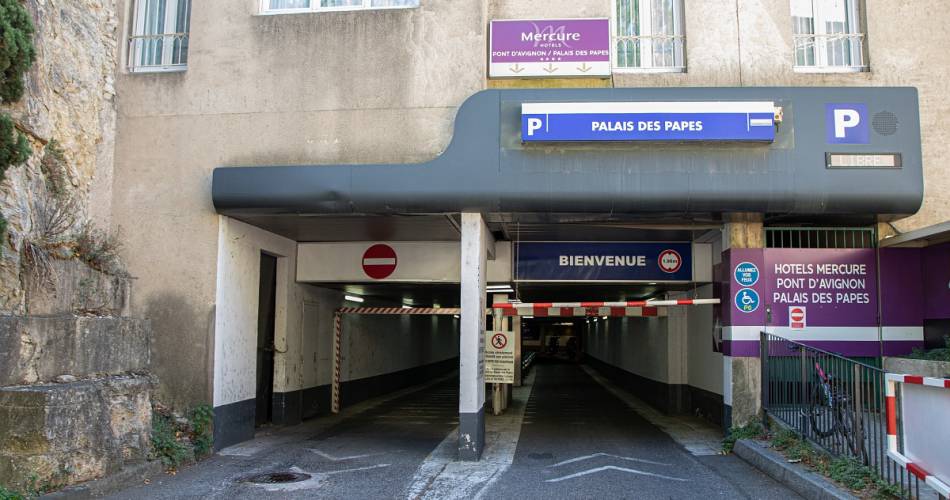 Parkplatz Papstpalast@©P. Bar / Avignon Tourisme