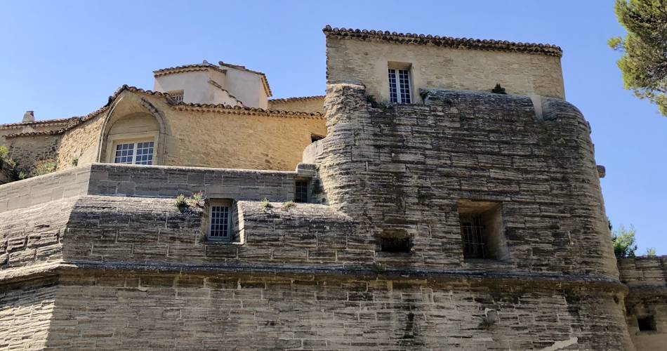 Château de Saumane@Isle sur la Sorgue Tourisme