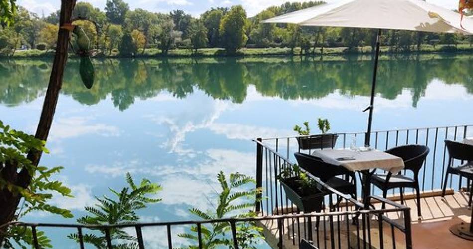 La Guinguette du Vieux Moulin@@Guinguettedu vieuxmoulin