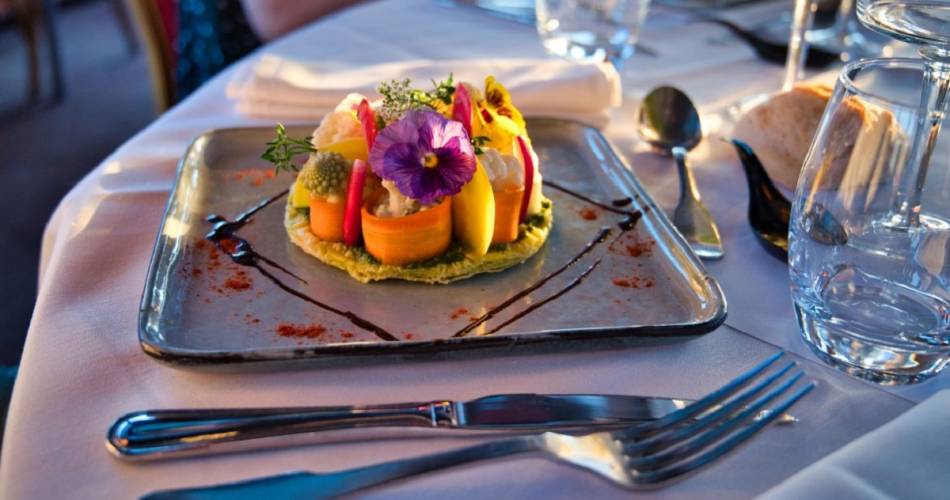 Compagnie des Grands Bateaux de Provence - Croisières Restaurant Déjeuner ou Diner@©bateauxdeprovence