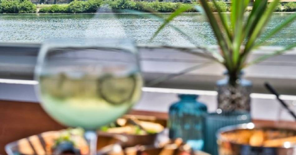 Compagnie des Grands Bateaux de Provence - Lunch or Dinner Cruises@®grandsbateauxdeprovence