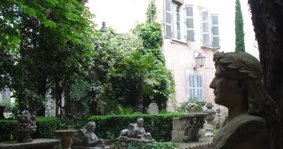 Hôtel d'Agar : Un palais dans le Luberon@Hôtel d'Agar