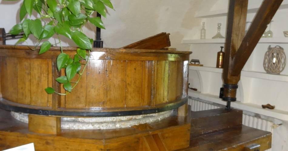 Colombier - Le Moulin des Ocres@© Amélie