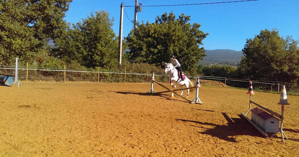 Equestrian centre le Poney Rouge@L. Moreau