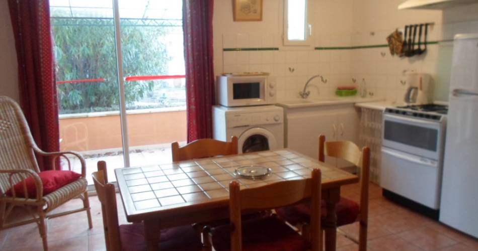 Résidence le Théâtre - Côté Piscine@Clévacances