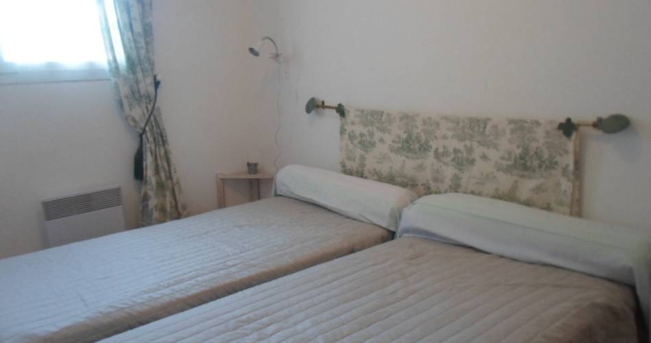 Résidence le Théâtre - Côté Piscine@Clévacances