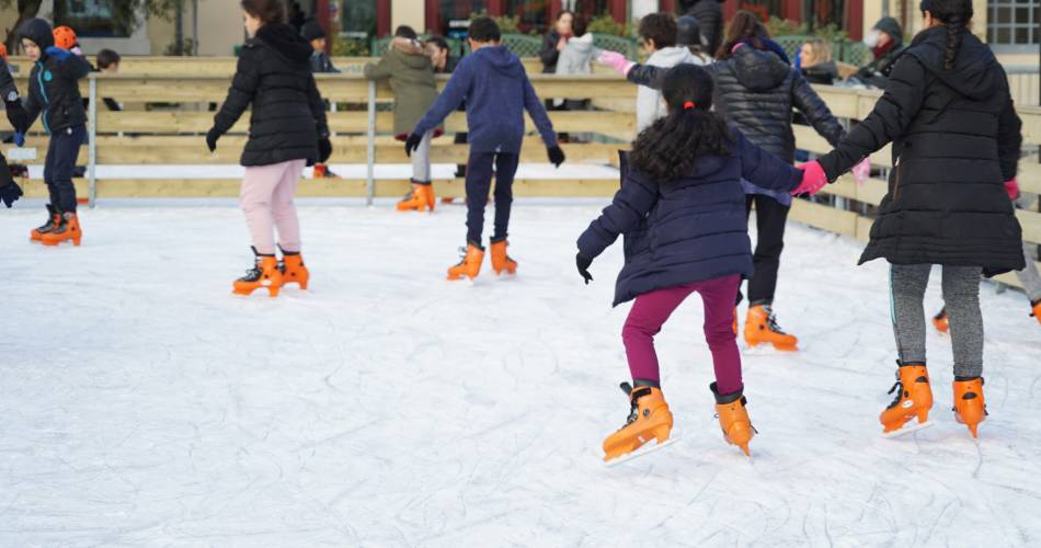 Les Noëls insolites : La patinoire@Ville de Carpentras