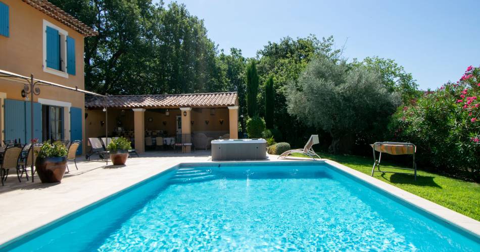 Mas du Luberon@Amandine Naulin © Office de Tourisme Pays d'Apt Luberon