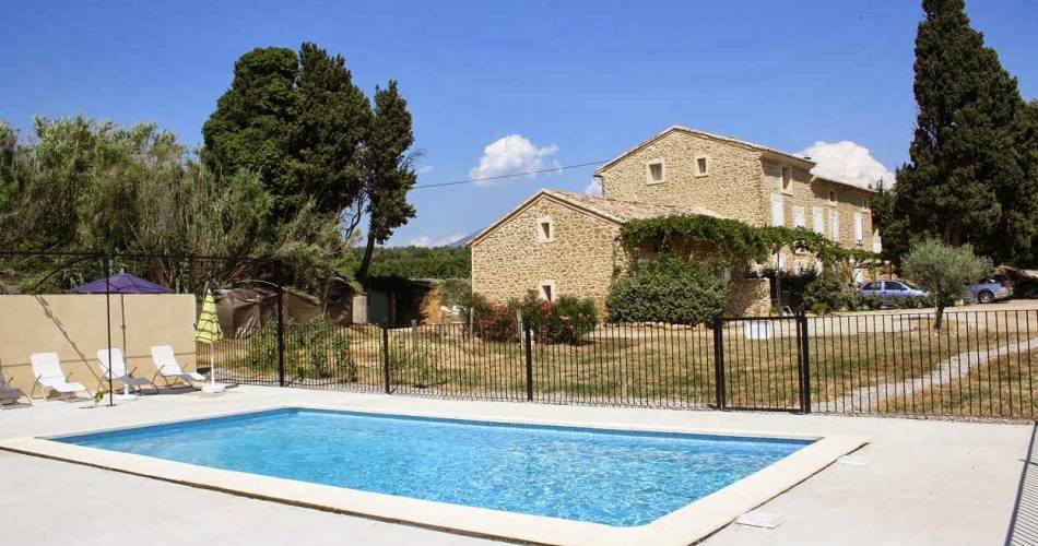 La Fraiseraie - Pajaro@Yvette Roux