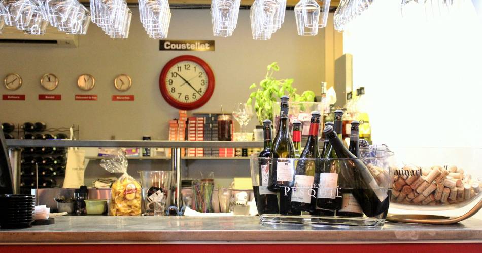 17 Place aux Vins Coustellet@A. Clerc