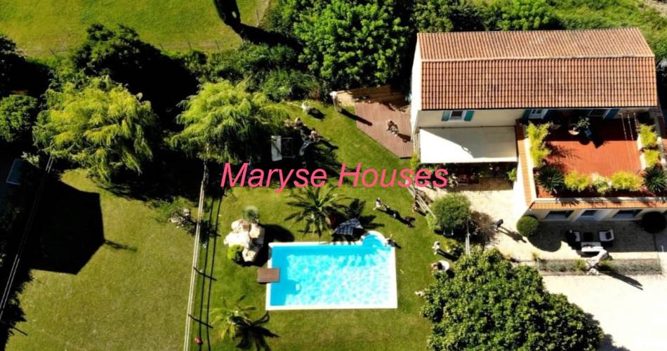 Meublé Lairat@Maryse Houses