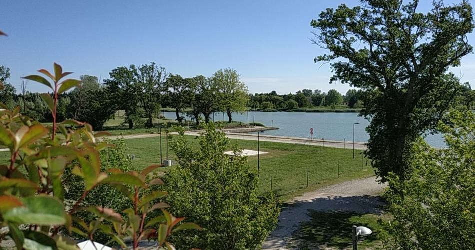 Les Reflets du Lac@Françoise Vattan