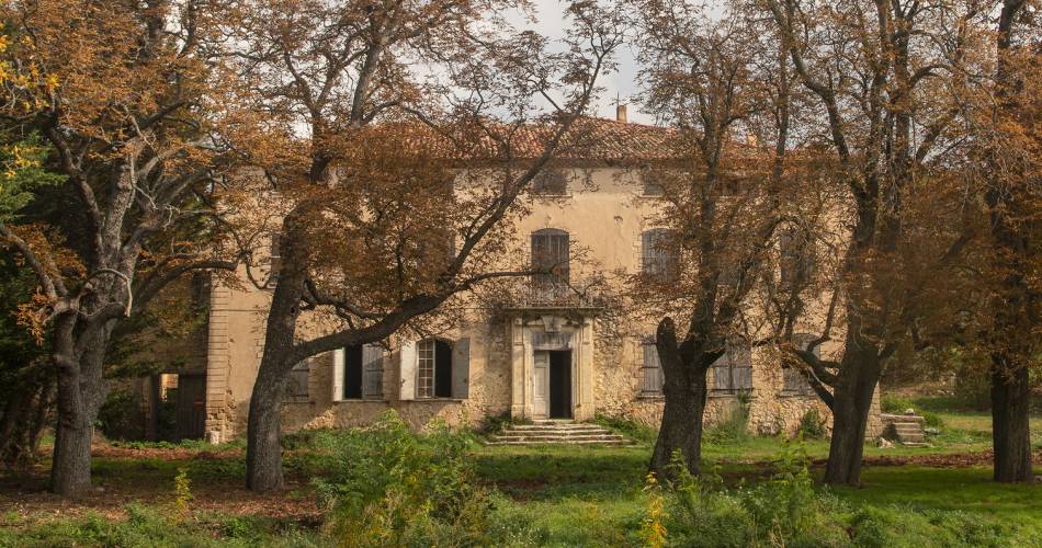 Château du Grand Pré à Vitrolles en Luberon@Luberon Sud Tourisme