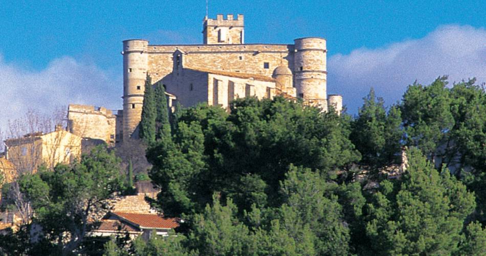 Intrigue dans la ville dans les Dentelles@Ventoux Provence Tourisme