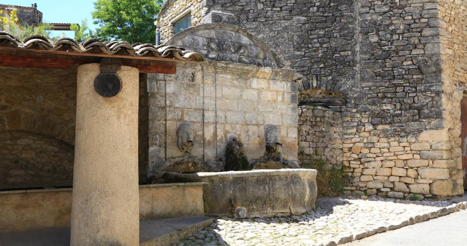 Wandelroute GR® 653D - Van Castellet-en-Luberon naar Cavaillon@Coll. VPA / A. Hocquel