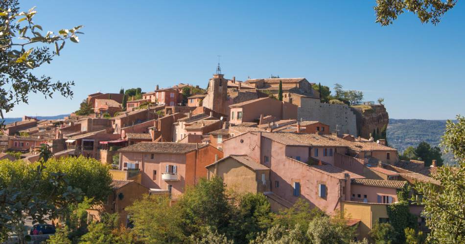 GR® de Pays: Luberon and the Vaucluse Mountains – The Ochres of Luberon@Coll. VPA / Kessler G.