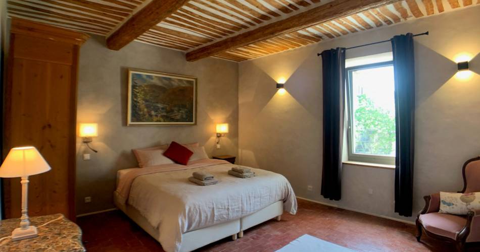 Ermitage Crestet@Eric Geelen