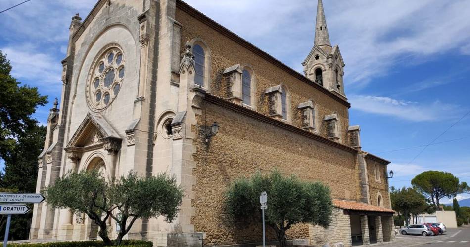 L'église Notre-Dame de l'Assomption@Porte du Ventouc Tourisme