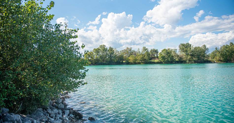 Plan d'eau Les Girardes@© Provence Côté Rhône