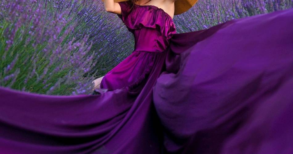 Flying Dress Provence@VINCENT