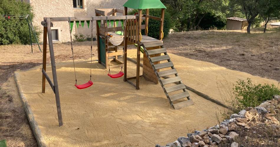 Les gîtes du Domaine de Piedmoure@damian madleen