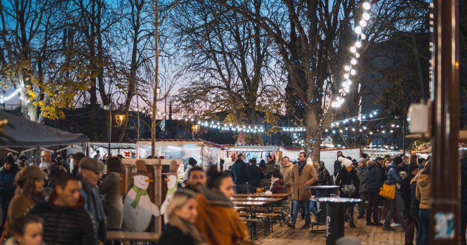 Marché de Noël de L'Isle-sur-la-Sorgue@Isle sur la Sorgue Tourisme