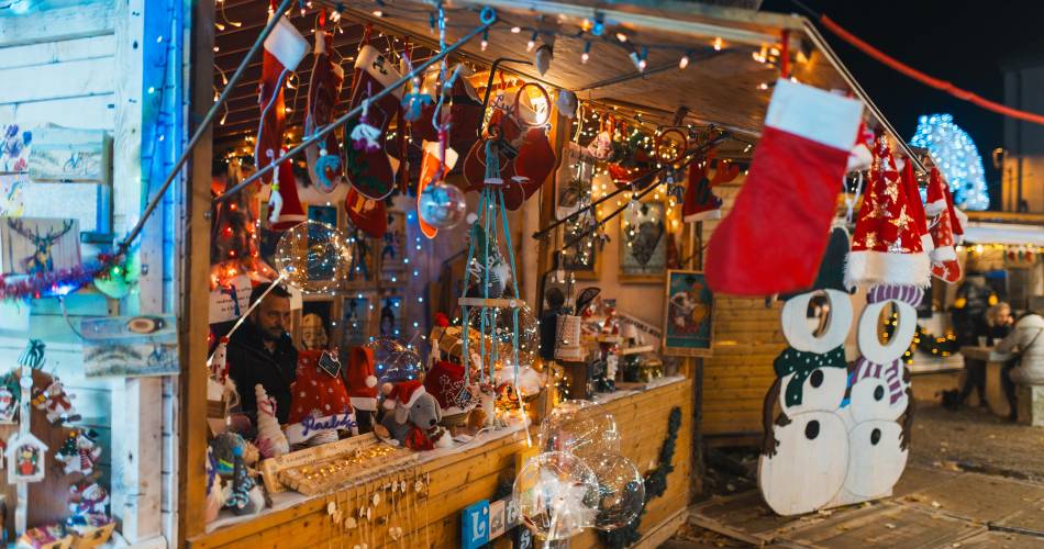 Kerstmarkt in L'Isle-sur-la-Sorgue@Isle sur la Sorgue Tourisme - Julien Abellan