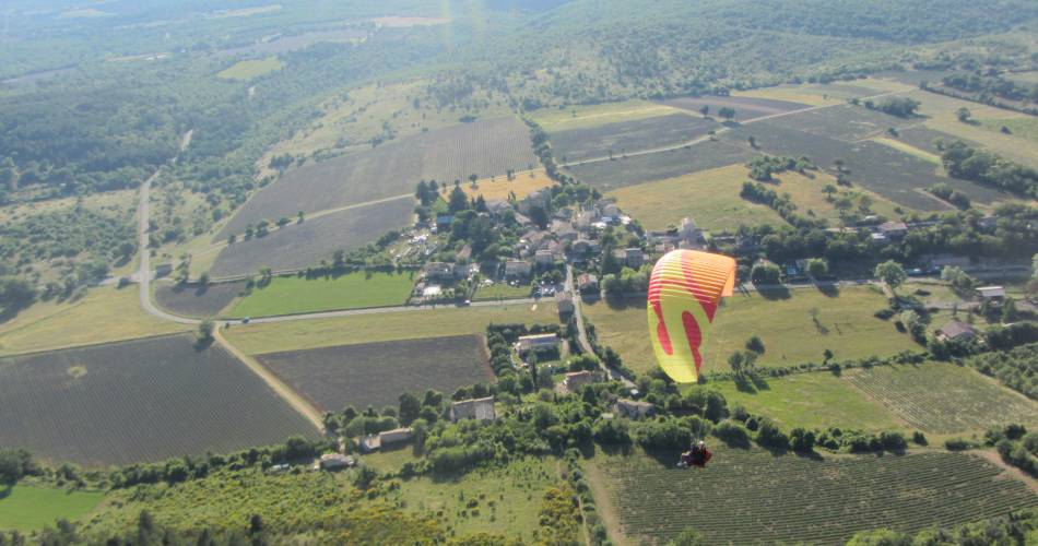 Paragliding flights@©Jacquet.N
