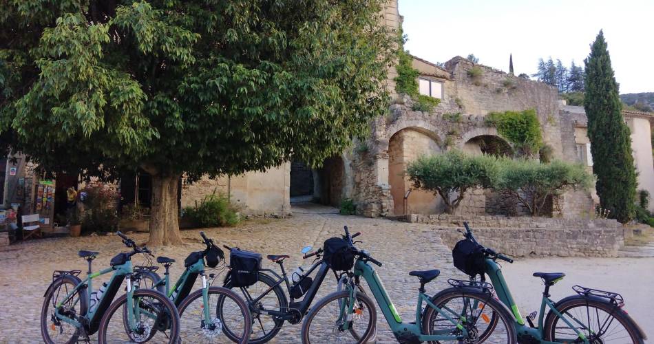 Randonnées accompagnées à vélo électrique avec Vélo-en-provence@gregory gonzalez