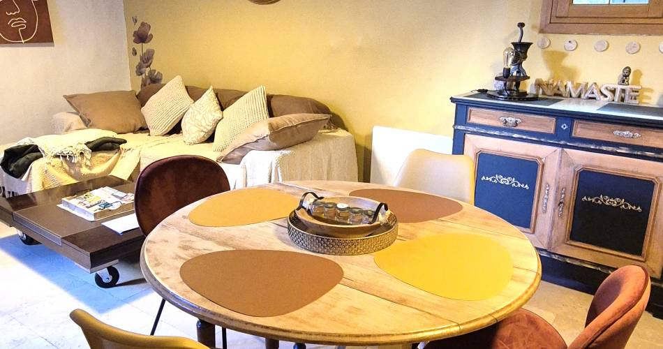 Au Lys Rose@Nathalie Bouchain