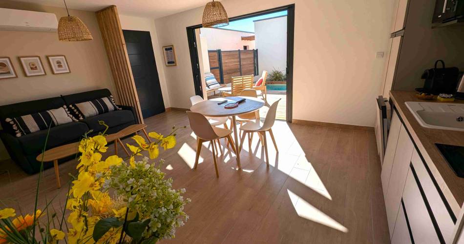 Daya Lodge - Lodge évasion@Daya Lodge - Lodge évasion_L'Isle-sur-la-Sorgue