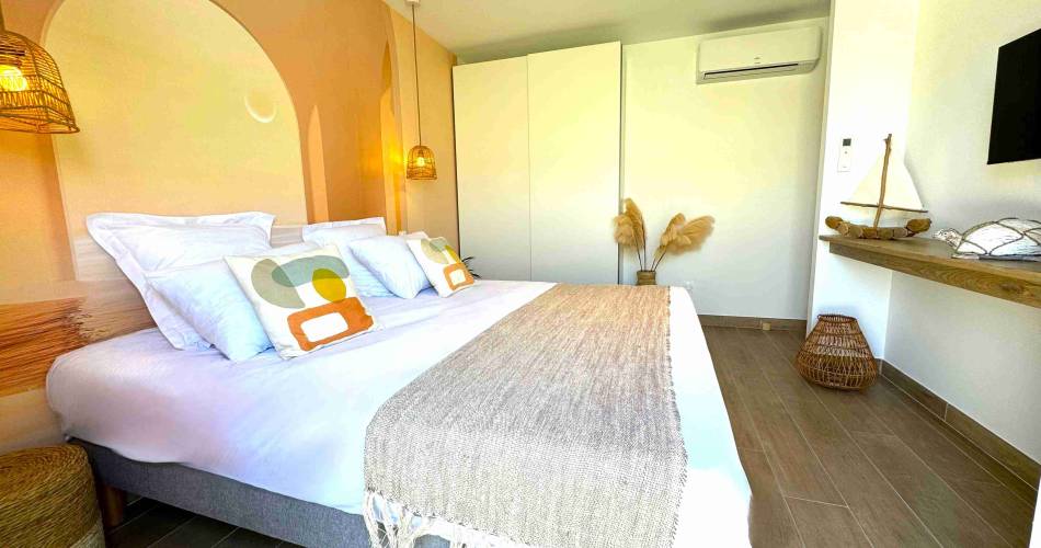 Daya Lodge - Lodge évasion@Daya Lodge - Lodge évasion_L'Isle-sur-la-Sorgue