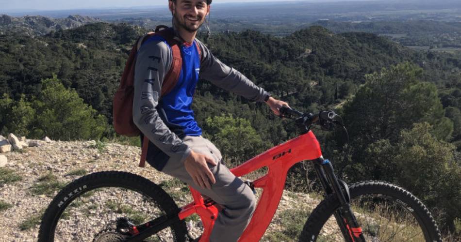 Balade à vélo dans les champs de lavande@© Musée de la Lavande