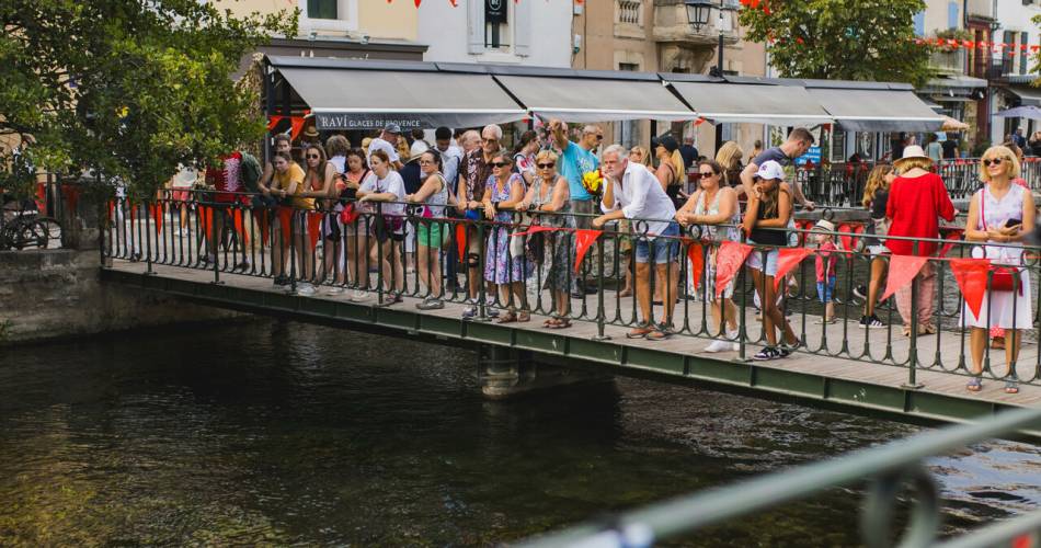 Fiesta aan de kades@Julien Abellan - Isle sur la Sorgue Tourisme