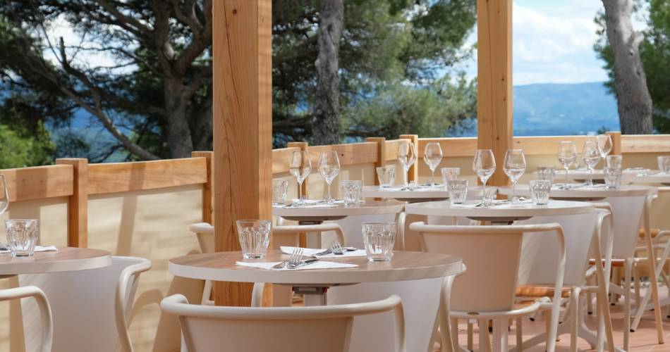 Le Belvédère - Restaurant et Buvette@LERICHE