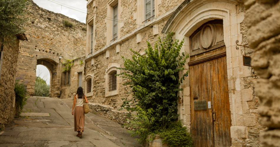 Visite nocturne de Caumont-sur-Durance@©Justine Hern